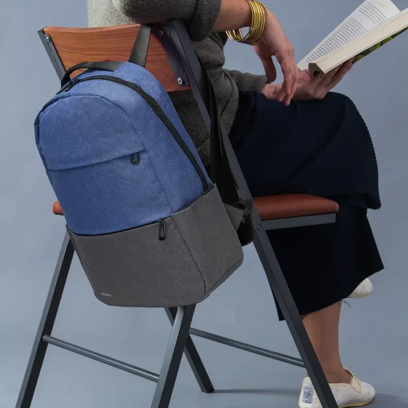Mochila Baviera 17 Lts, cremallera