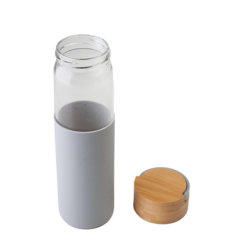 Botella Wai 550 ml vidrio con tapa bambú