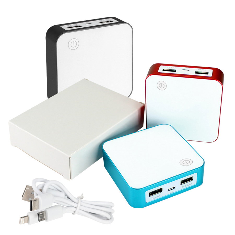 Cargador Deluxe Power Bank 8400mah plástico rígido — vista destacada