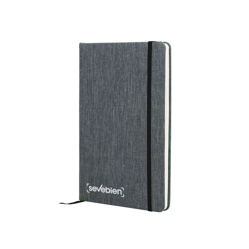 Libreta Urban Notes poliéster con cierre elástico Libreta Urban Notes poliéster con cierre elástico