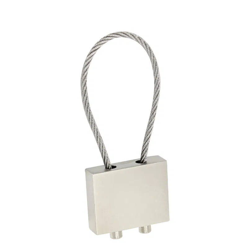 Llavero Metálico Candado metal con estuche Llavero Metálico Candado metal con estuche