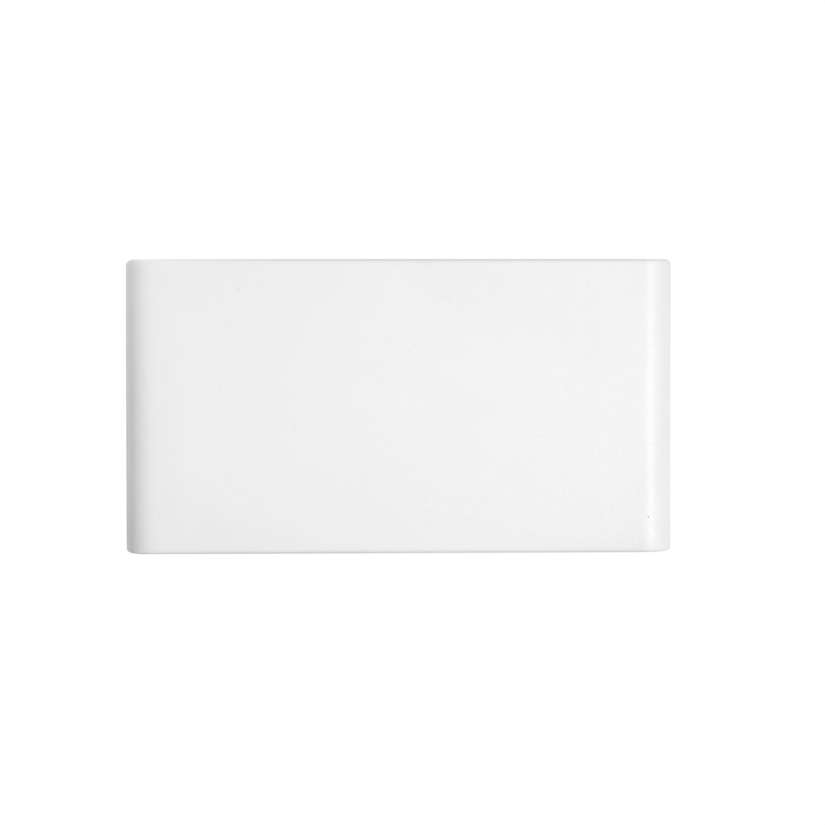 Vista trasera del embalaje blanco, superficie lisa.